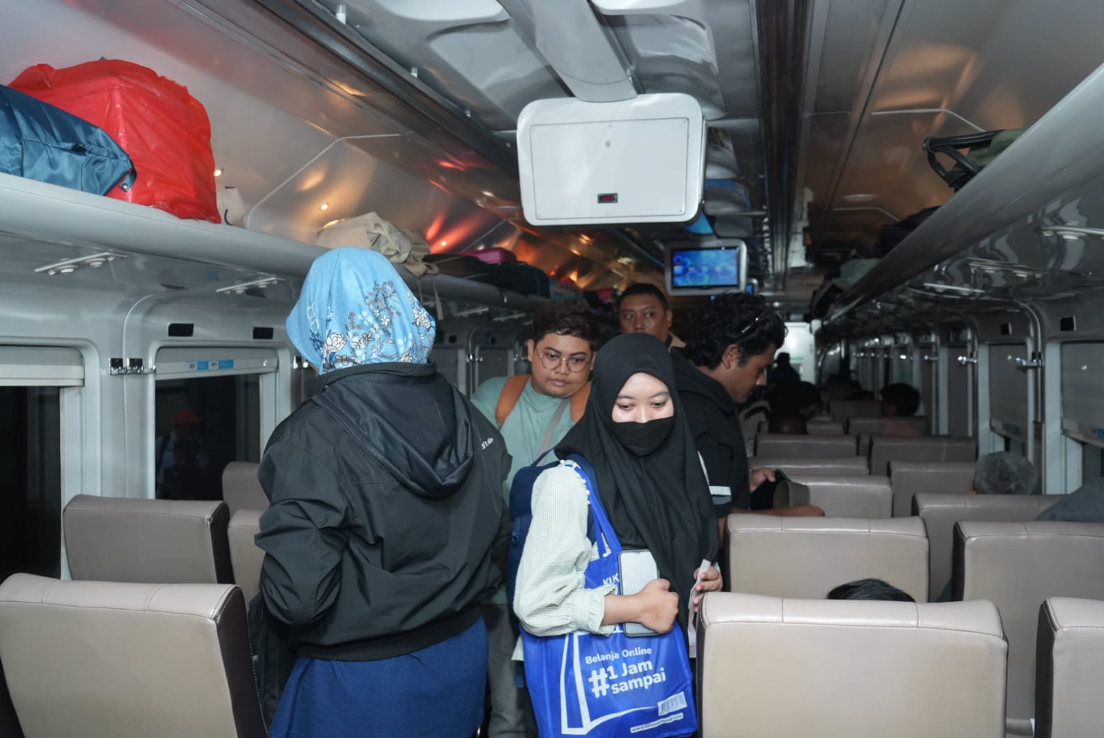 40.678 Tempat Duduk Disiapkan untuk Libur Waisak, Daop 9 Jember Catat Penjualan Tiket Tembus 90 Persen
